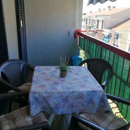 Koruna 1 Apartment Pula